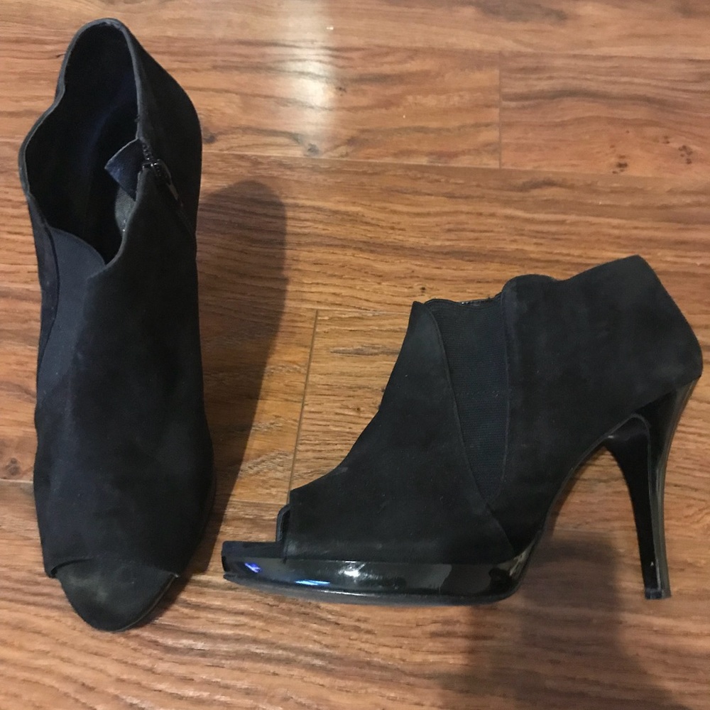 Nine West Suade Peep-toe Heels